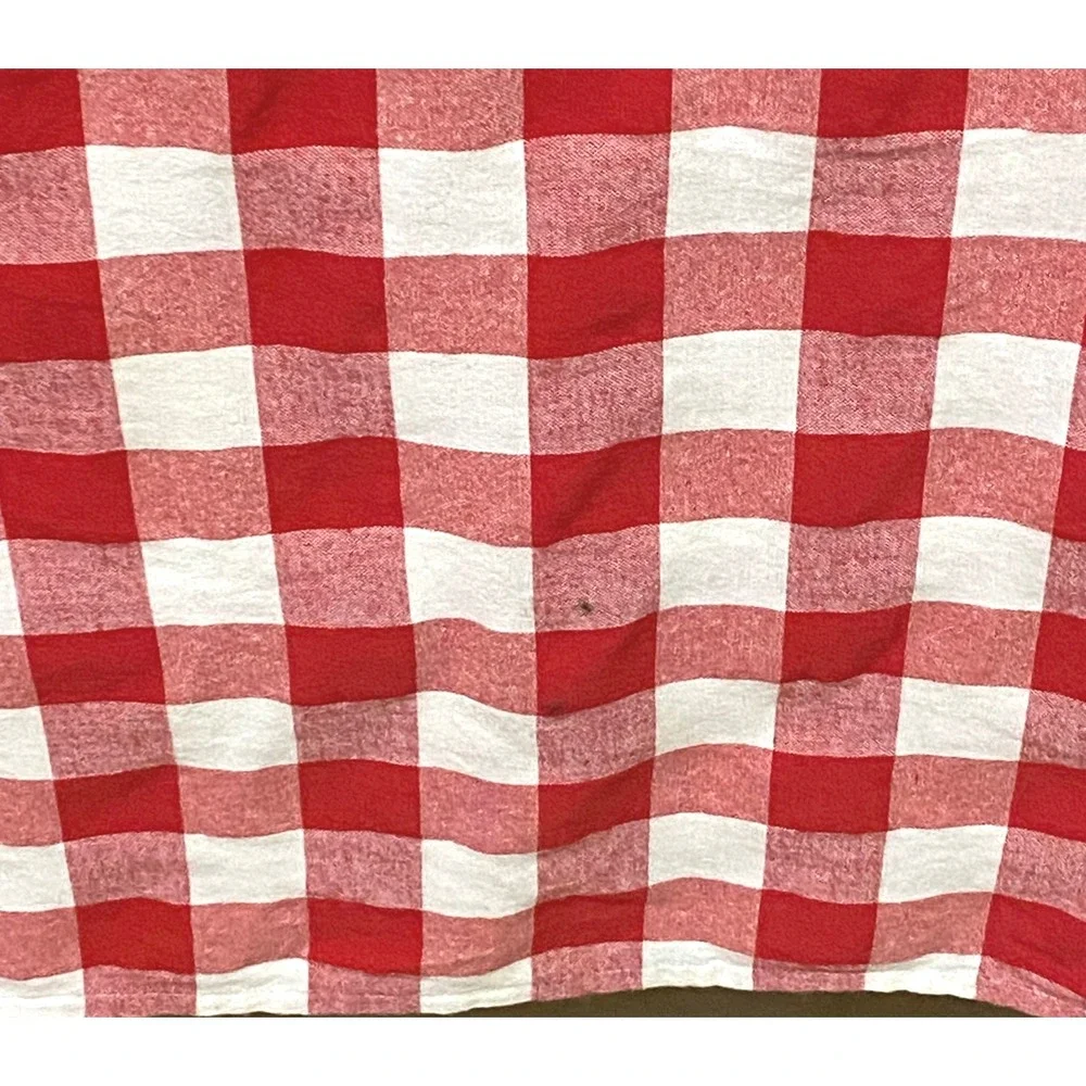 PW Pioneer Woman Red White Gingham Checkered Rectangular Tablecloth Cotton Blend